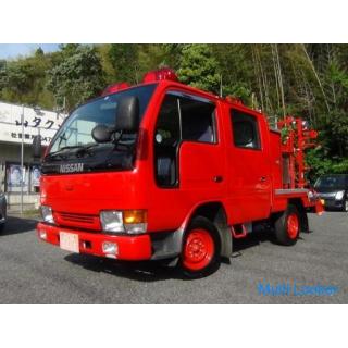 Miracle low-speed 4,000km! Nissan Atlas Truck W Cab! Genuine fire engine! NOX / PM compliant! Nation
