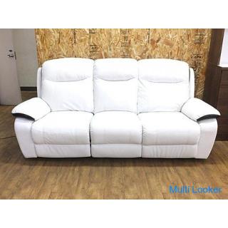 LURKEY Riddick Electric reclining sofa for 3 people White/Black with table