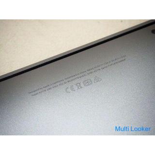 Apple MWTJ2J / A MacBook Air Retina Display Space Gray Memory 8GB / SSD 256 GB
