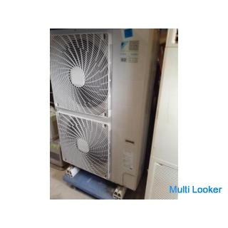 Daikin Commercial 200V floor-standing air conditioner installation work included
