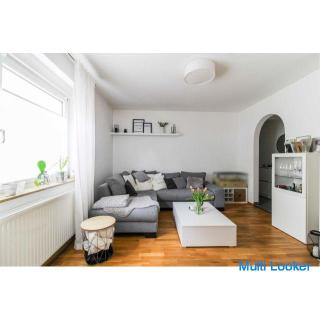 Well-designed mezzanine apartment in a top location in Cologne as an investment